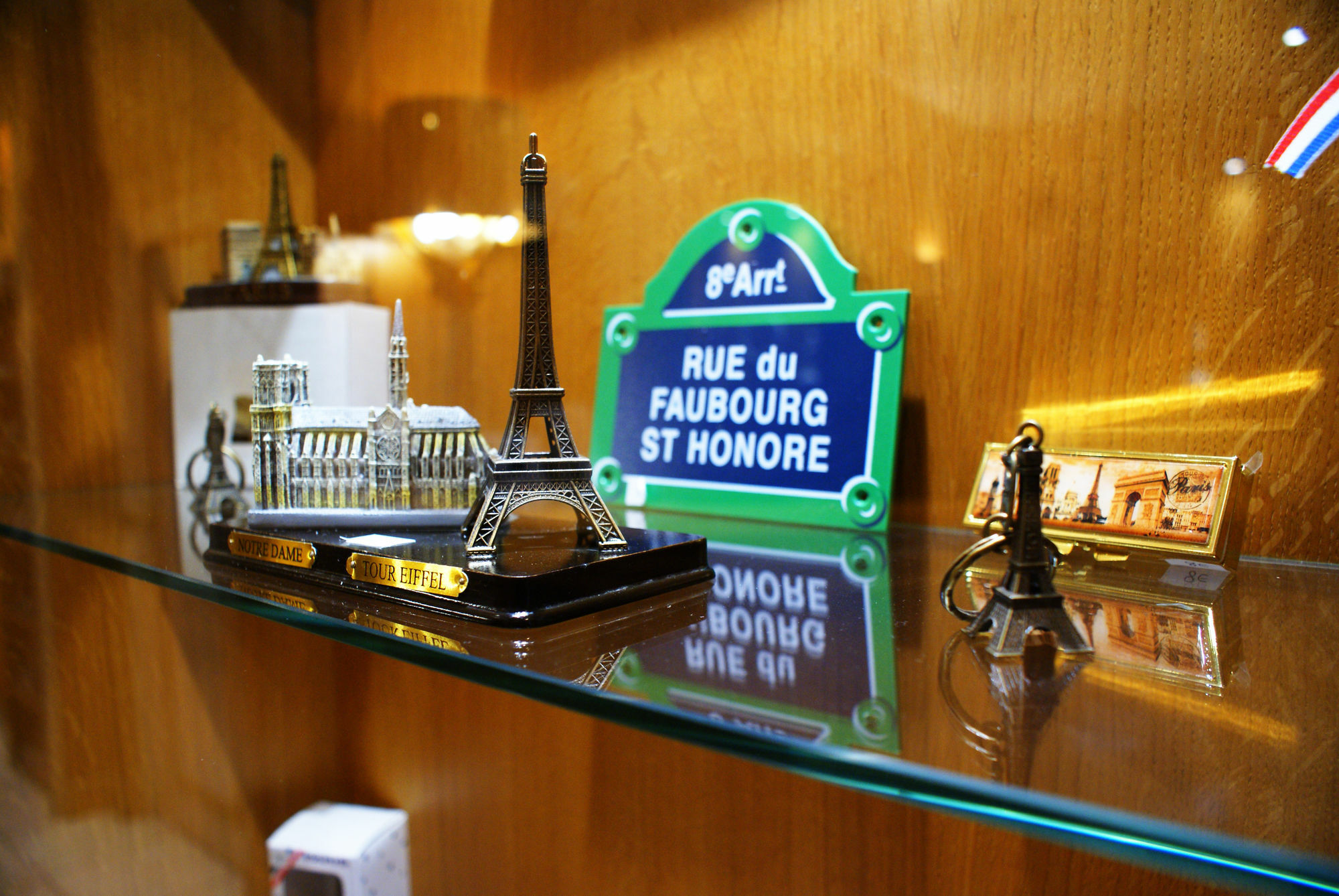 Esteem Tour Eiffel Párizs Kültér fotó